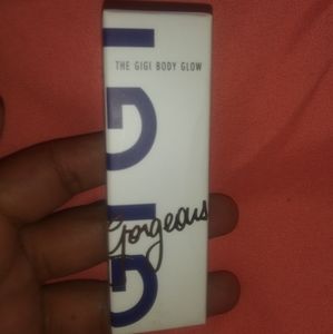 Body glow by Gigi gorgeous